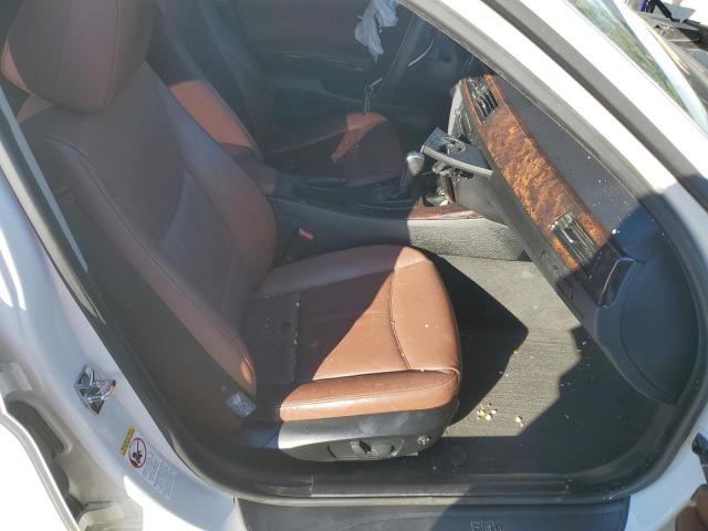 Photo 5 from auction – 2006 BMW 325 with VIN WBAVB13536K000548