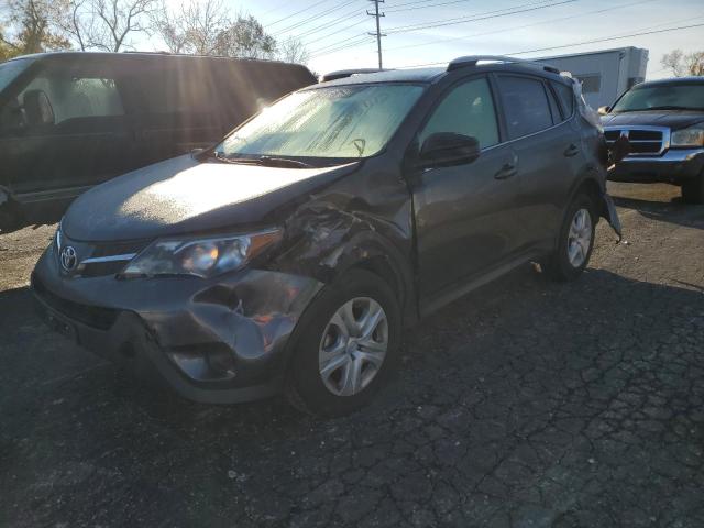 Photo 2 from auction – 2015 TOYOTA RAV4 LE with VIN JTMZFREV9FJ031670