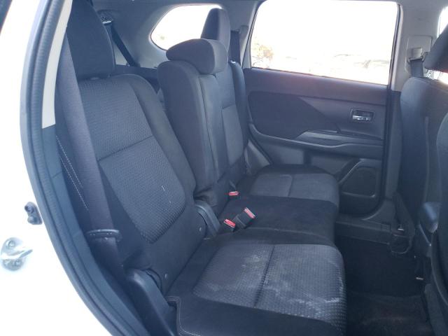 Photo 6 from auction – 2018 MITSUBISHI OUTLANDER with VIN JA4AD2A38JZ003569
