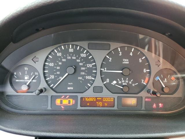 Photo 8 from auction – 2004 BMW 325 IS SUL with VIN WBAAZ33484KP84171