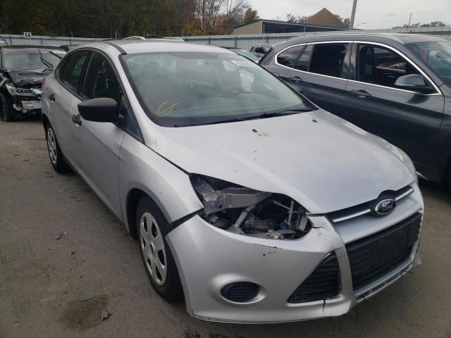 FORD FOCUS S 2013 con VIN 1FADP3E21DL252844 - Foto de la subasta