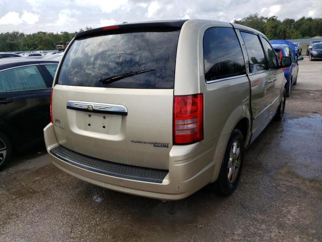 Photo 4 from auction – 2010 CHRYSLER TOWN & COU with VIN 2A4RR2D19AR404234