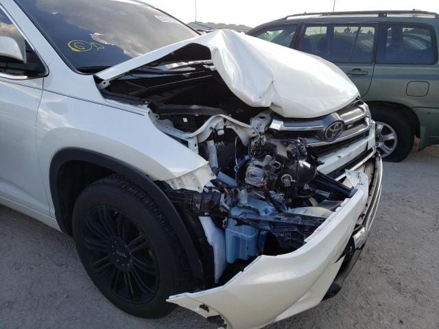Photo 9 from auction – 2019 TOYOTA HIGHLANDER with VIN 5TDYZRFH1KS327422