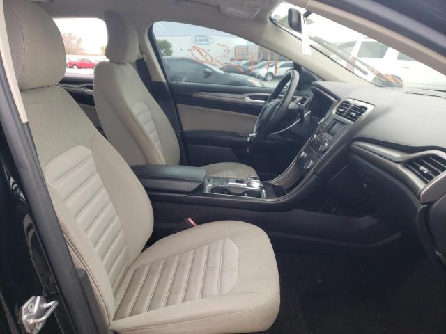 Photo 5 from auction – 2017 FORD FUSION S with VIN 3FA6P0G78HR237779