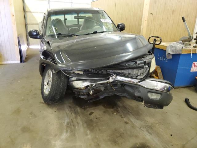 Photo 9 from auction – 2002 FORD F150 with VIN 1FTRF18L32NB72605