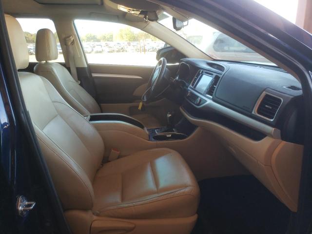 Photo 5 from auction – 2016 TOYOTA HIGHLANDER with VIN 5TDKKRFH3GS152432