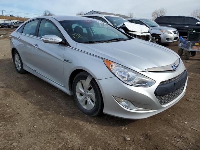 HYUNDAI SONATA HYB 2015 with VIN KMHEC4A45FA134605 - Photo from auction