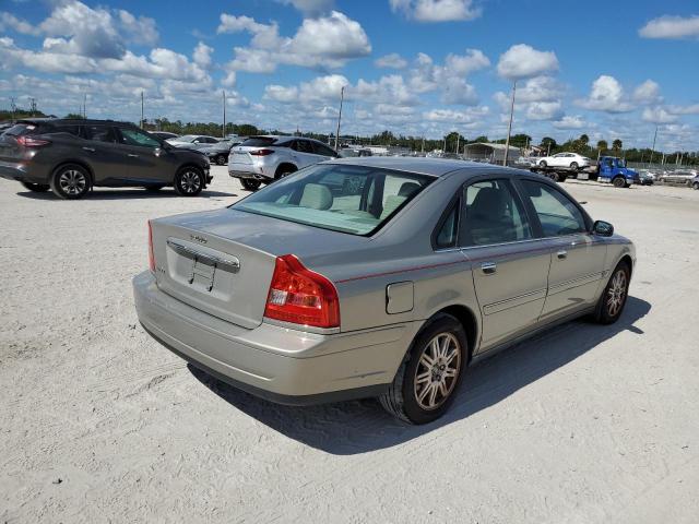 Photo 4 from auction – 2004 VOLVO S80 2.5T with VIN YV1TS59H641380484