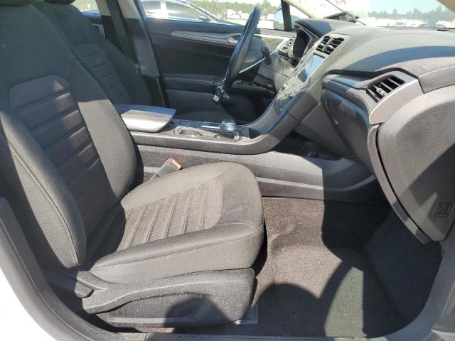 Photo 5 from auction – 2020 FORD FUSION SE with VIN 3FA6P0HD9LR172664