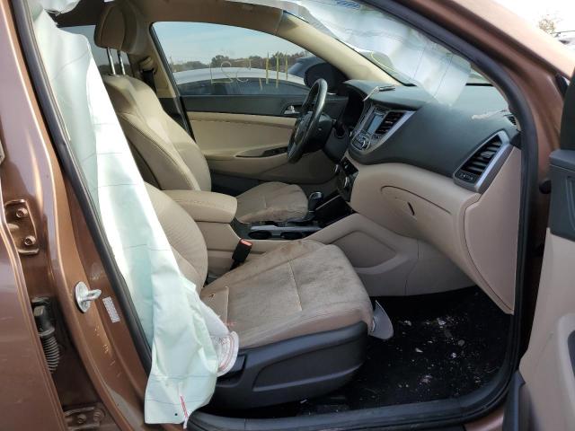 Photo 5 from auction – 2016 HYUNDAI TUCSON LIM with VIN KM8J3CA29GU024714