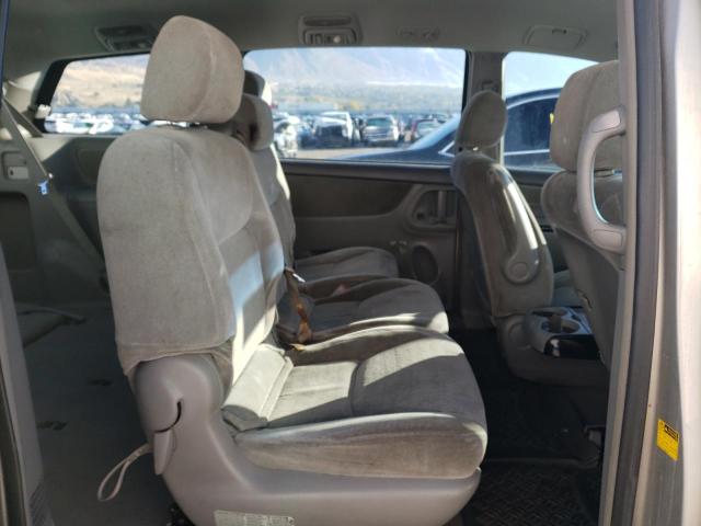 Photo 6 from auction – 2004 TOYOTA SIENNA with VIN 5TDZA23C84S187108