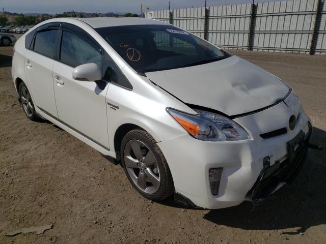 TOYOTA PRIUS 2015 with VIN JTDKN3DU6F0403868 - Photo from auction