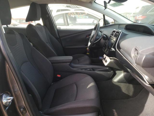 Photo 5 from auction – 2017 TOYOTA PRIUS with VIN JTDKARFUXH3532306