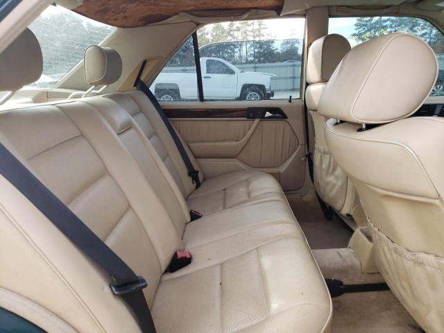 Photo 6 from auction – 1995 MERCEDES-BENZ E 420 BASE with VIN WDBEA34E2SC232402