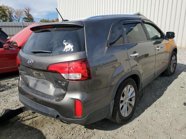 Photo 4 from auction – 2014 KIA SORENTO EX with VIN 5XYKUDA73EG453370