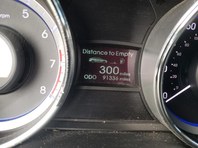 Photo 8 from auction – 2011 HYUNDAI SONATA SE with VIN 5NPEC4AC4BH017614
