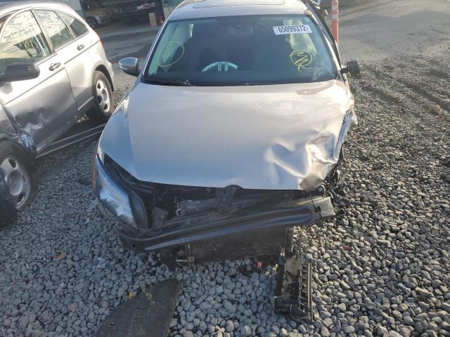 Photo 9 from auction – 2015 VOLKSWAGEN PASSAT SE with VIN 1VWBV7A31FC072115