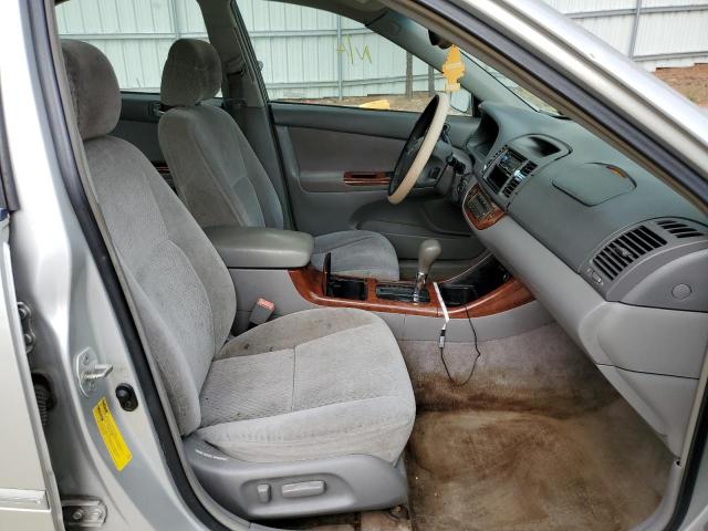 Photo 5 from auction – 2002 TOYOTA CAMRY LE with VIN 4T1BE30K72U098089