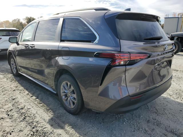 Photo 3 from auction – 2021 TOYOTA SIENNA LE with VIN 5TDKRKEC9MS004967