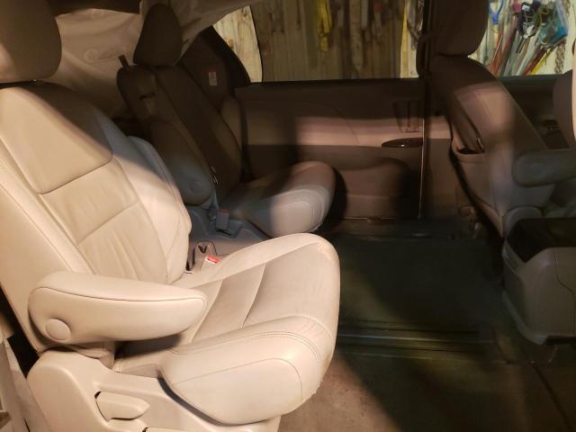 Photo 6 from auction – 2015 TOYOTA SIENNA XLE with VIN 5TDYK3DC2FS566217