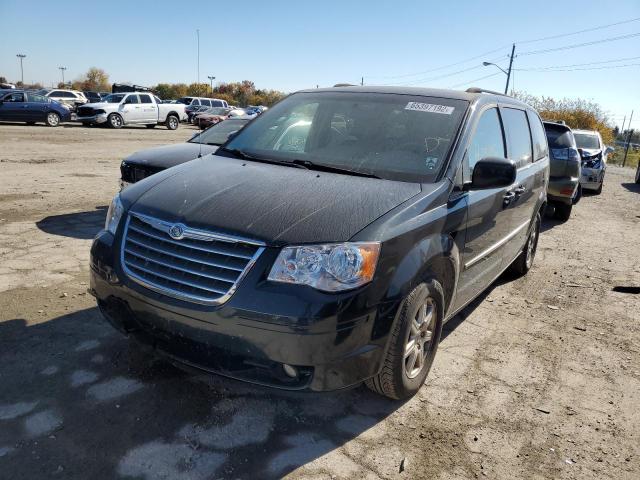 Photo 2 from auction – 2010 CHRYSLER TOWN & COU with VIN 2A4RR5D1XAR241921
