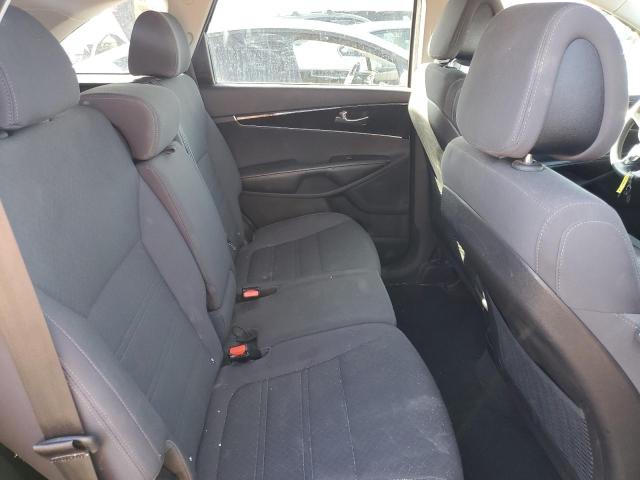 Photo 6 from auction – 2016 KIA SORENTO LX with VIN 5XYPGDA54GG005072