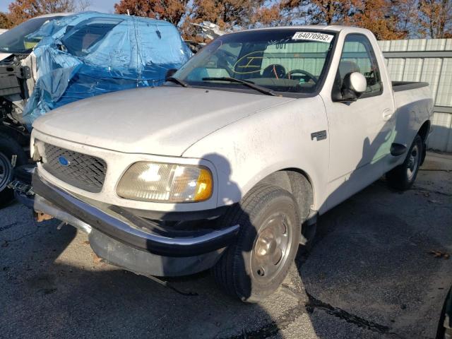 Photo 2 from auction – 1997 FORD F150 with VIN 1FTDF0721VKC64198