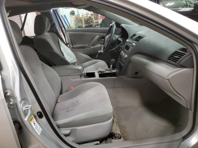 Photo 5 from auction – 2011 TOYOTA CAMRY BASE with VIN 4T1BF3EK5BU229526