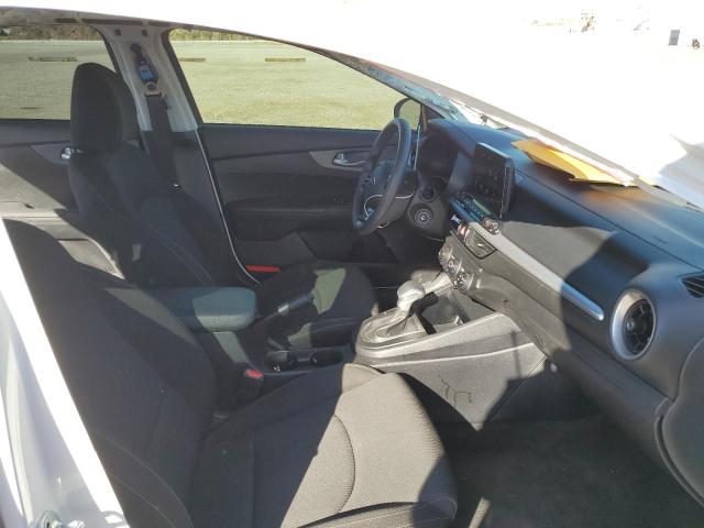Photo 5 from auction – 2021 KIA FORTE FE with VIN 3KPF24AD8ME264674