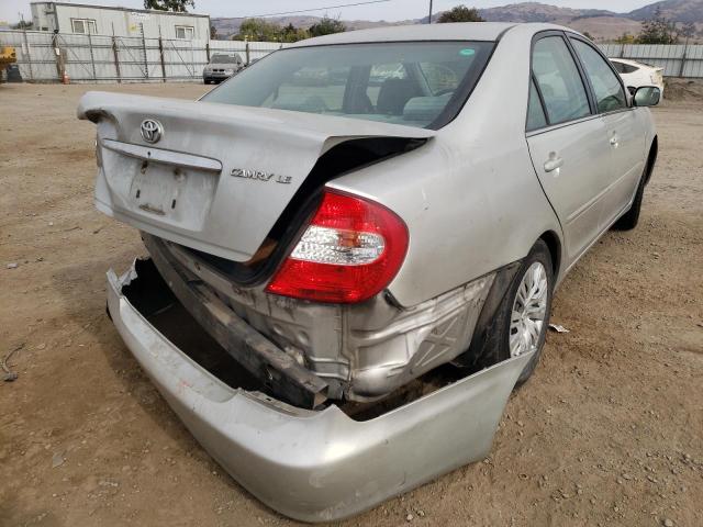 Photo 4 from auction – 2002 TOYOTA CAMRY with VIN 4T1BE32K42U048487
