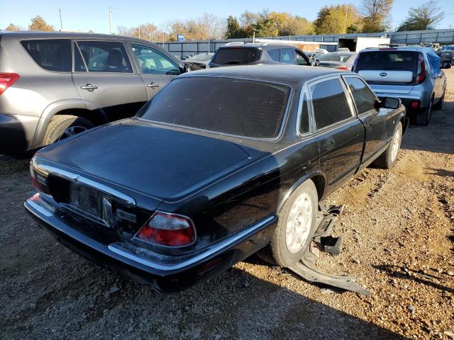 Фото 4 с аукциона – 2001 JAGUAR XJ8 с VIN SAJDA14C51LF37704
