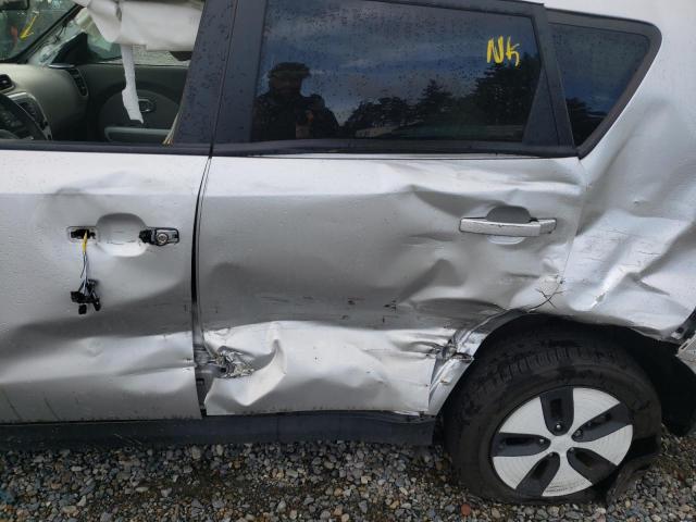 Photo 9 from auction – 2016 KIA SOUL EV with VIN KNDJP3AE6G7014417