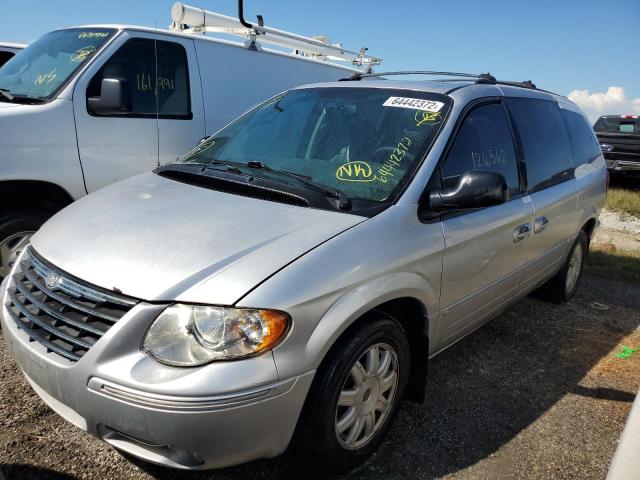Photo 2 from auction – 2005 CHRYSLER TOWN & COU with VIN 2C4GP54L25R460964