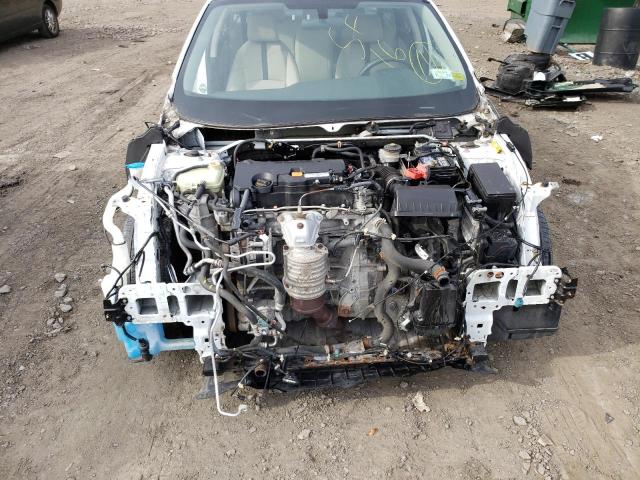 Photo 7 from auction – 2016 HONDA CIVIC LX with VIN 19XFC2F52GE203490