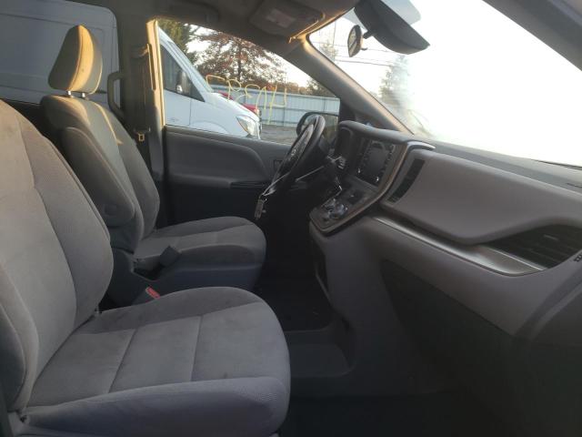 Photo 5 from auction – 2020 TOYOTA SIENNA L with VIN 5TDZZ3DC2LS075643