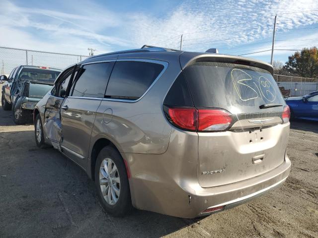 Photo 3 from auction – 2018 CHRYSLER PACIFICA T with VIN 2C4RC1BG8JR254013