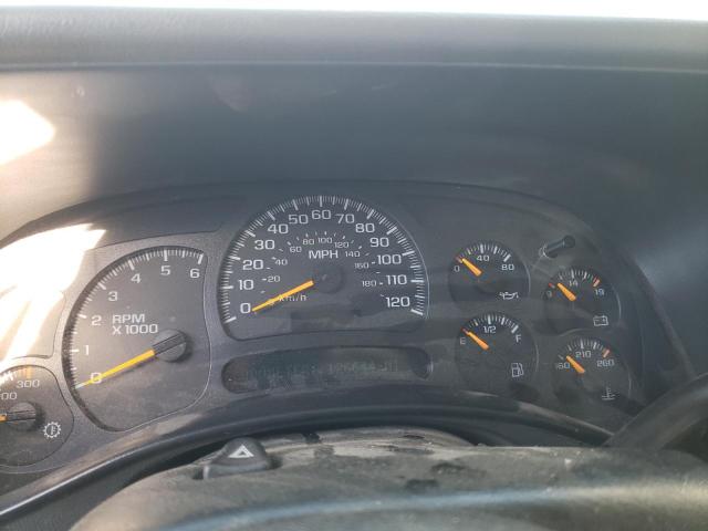 Photo 8 from auction – 2005 CHEVROLET SILVERADO with VIN 1GCHK23U15F853244