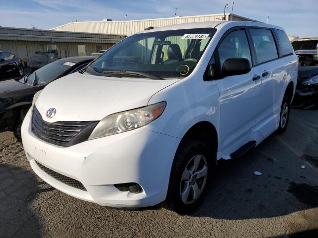 Photo 2 from auction – 2014 TOYOTA SIENNA with VIN 5TDZK3DC1ES513205