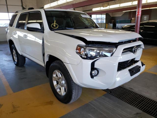 TOYOTA 4RUNNER SR 2020 with VIN JTEBU5JR3L5797130 - Photo from auction
