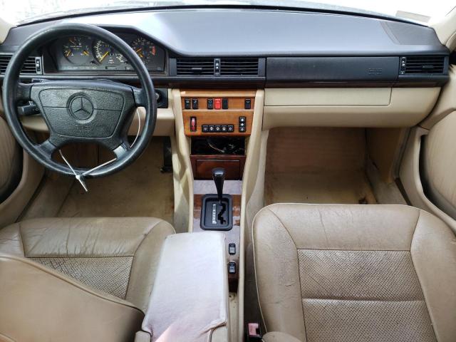 Photo 9 from auction – 1995 MERCEDES-BENZ E 420 BASE with VIN WDBEA34E2SC232402