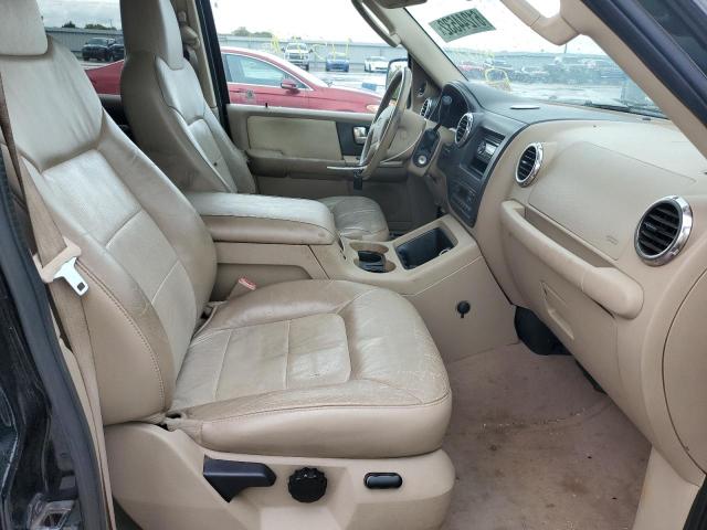 Photo 5 from auction – 2004 FORD EXPEDITION with VIN 1FMPU17L74LB91859