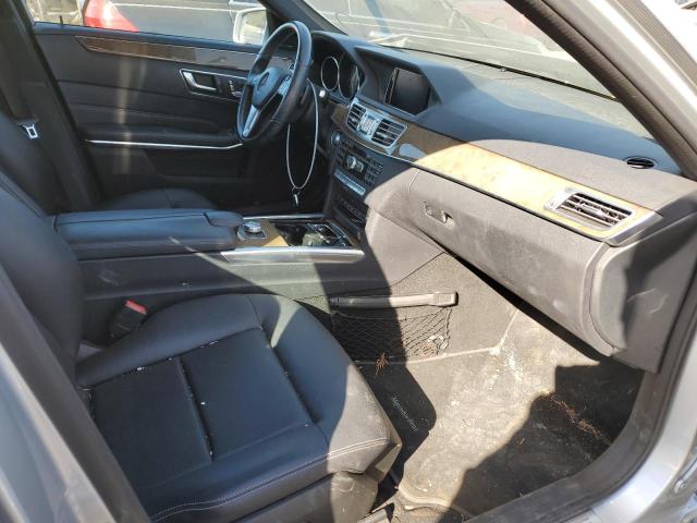 Photo 5 from auction – 2015 MERCEDES-BENZ E 250 BLUE with VIN WDDHF0EB8FB100197