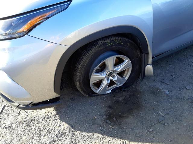 Photo 9 from auction – 2022 TOYOTA HIGHLANDER with VIN 5TDBZRBH8NS568328