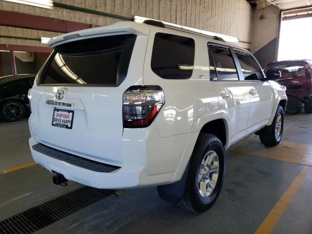Photo 4 from auction – 2020 TOYOTA 4RUNNER SR with VIN JTEBU5JR3L5797130