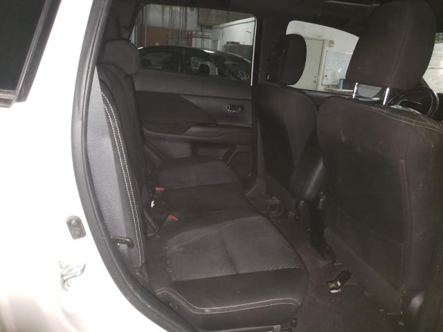 Photo 6 from auction – 2018 MITSUBISHI OUTLANDER with VIN JA4AZ3A3XJZ024379
