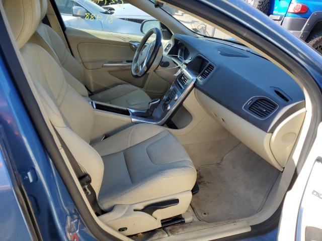 Photo 5 from auction – 2017 VOLVO S60 with VIN YV126MFL3H2424959