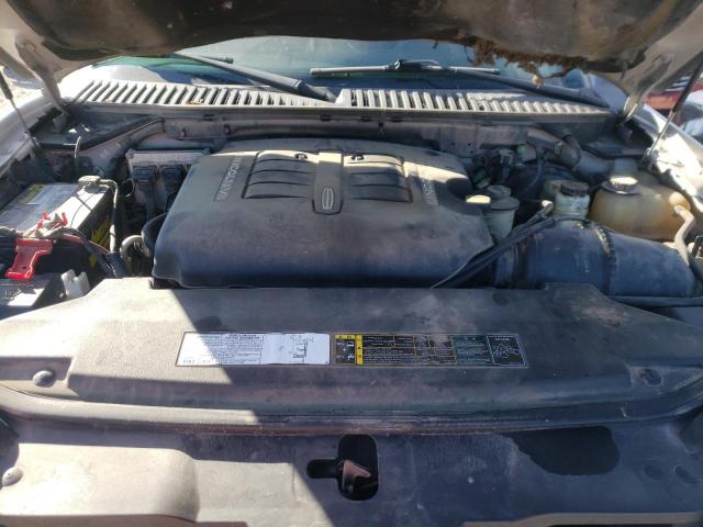 Photo 7 from auction – 2003 LINCOLN NAVIGATOR with VIN 5LMFU28R33LJ40004