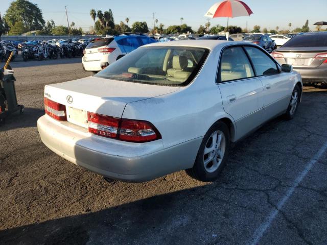 Photo 4 from auction – 2000 LEXUS ES 300 with VIN JT8BF28G0Y0243791