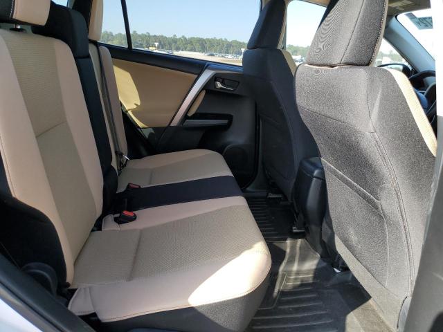 Photo 6 from auction – 2017 TOYOTA RAV4 XLE with VIN JTMWFREV9HD093221