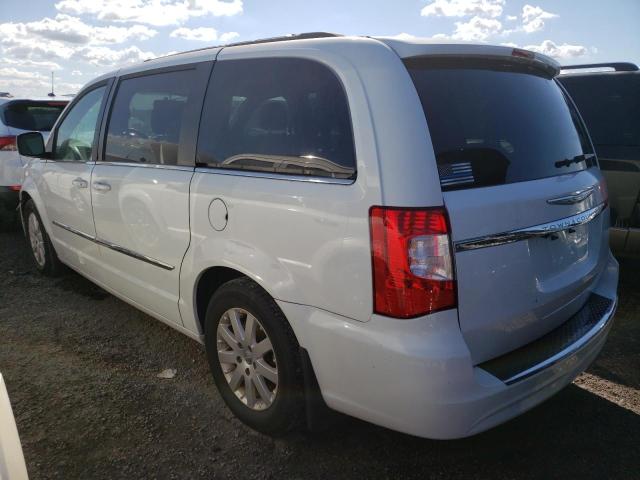 Photo 3 from auction – 2015 CHRYSLER TOWN & COU with VIN 2C4RC1BG8FR739615
